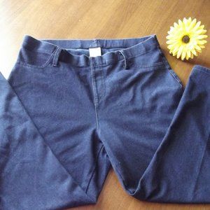 Women's Jegging Capri Pants